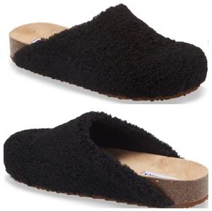 Steve Madden Sherpa Clogs
